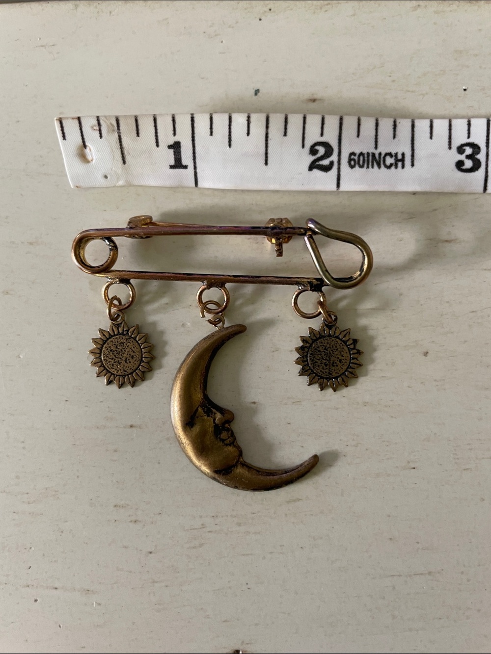 Celestial Pin Brooch - Picture 2 of 4